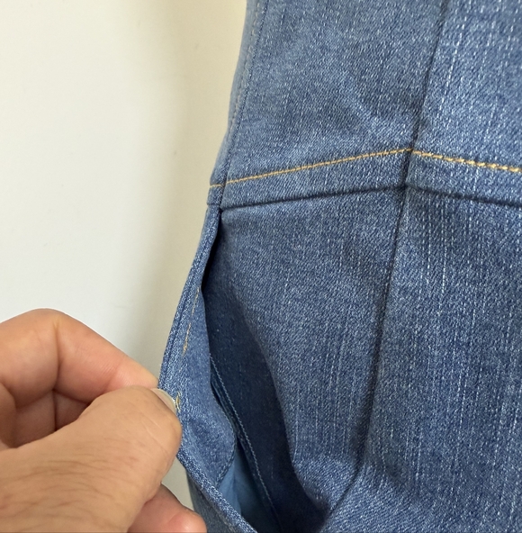 Veronica Beard Frenkle Denim Pant - Picture 13 of 16